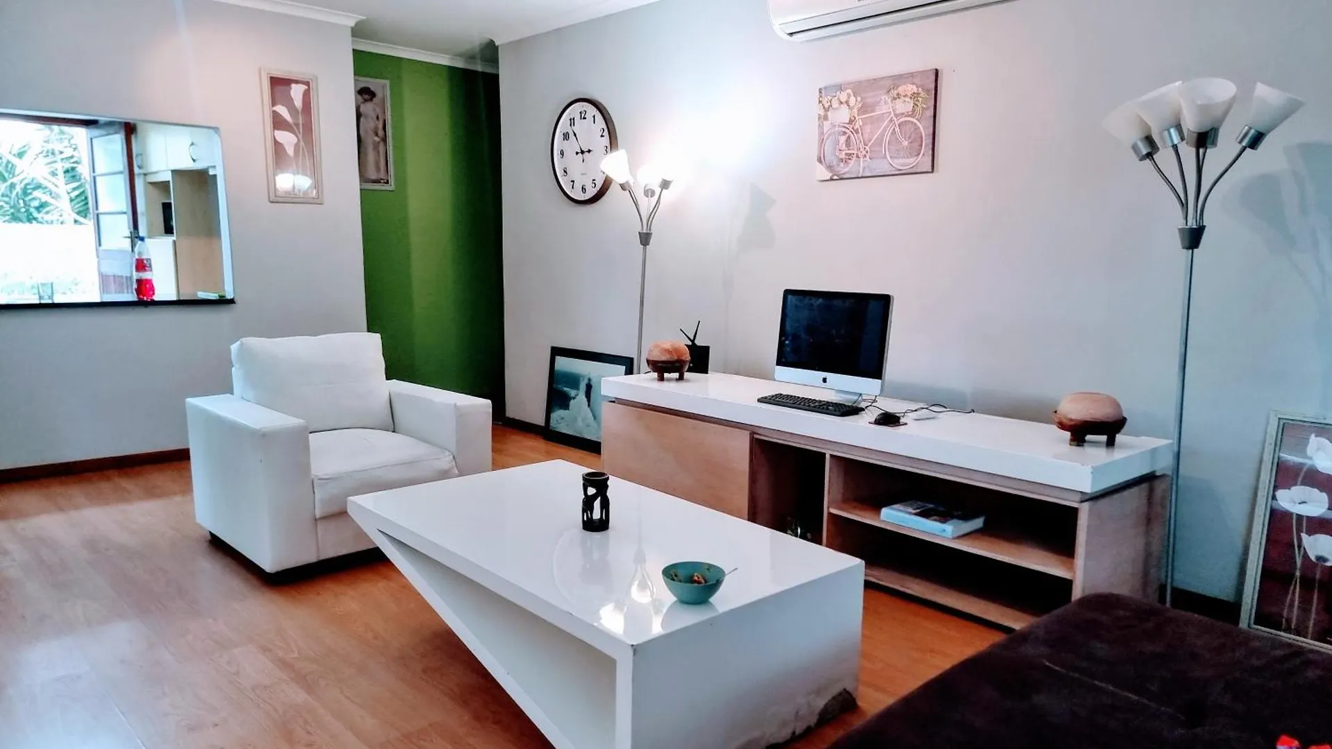Homestay Beautiful Rooms In Table View Cape Town