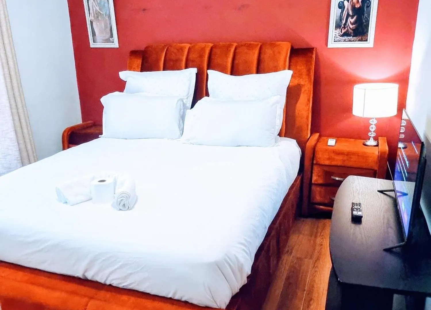 Beautiful Rooms In Table View Cape Town Homestay
